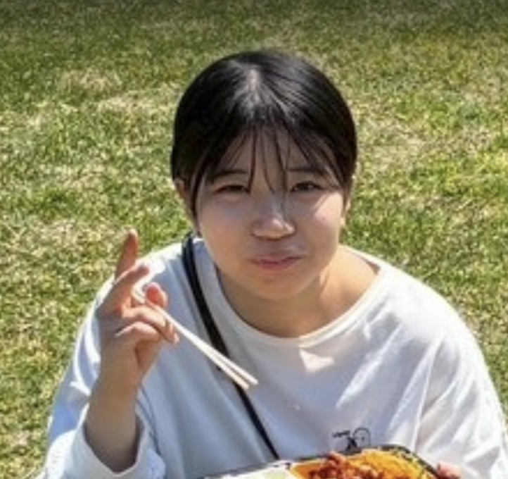 林由歩